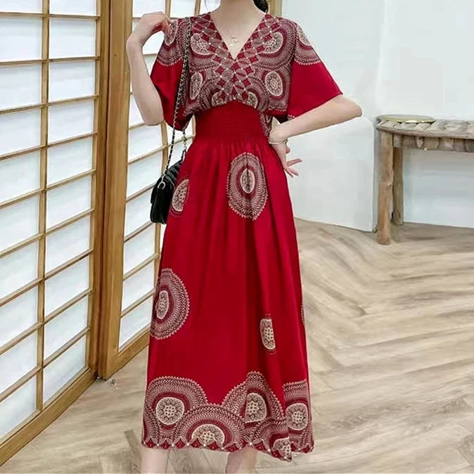 Kadın Retro Elbise – V Yaka, Uzun, Çiçek Desenli, Plaj ve Tatil Stili