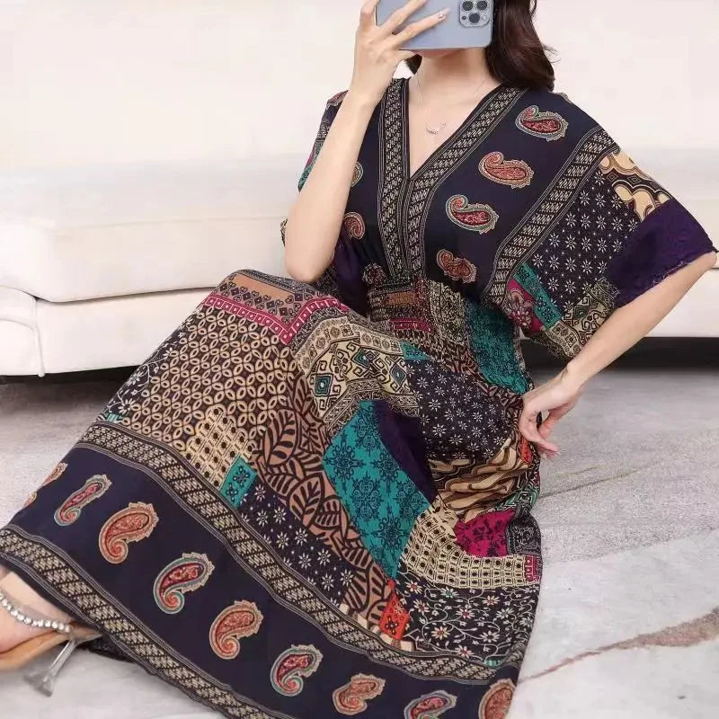 Kadın Retro Elbise – V Yaka, Uzun, Çiçek Desenli, Plaj ve Tatil Stili