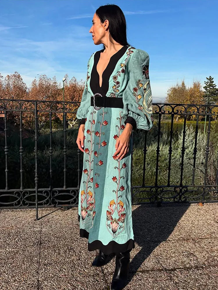 Elegan Desenli Derin V Yaka Kadın Elbise – Vintage Bol Kesim, Sırt Dekolteli, Uzun Kollu, Maxi Boy, Baharlık Şık Plaj ve Parti Stili







Elegan Desenli Derin V Yaka Kadın Elbise – Vintage Bol Kesim, Sırt Dekolte