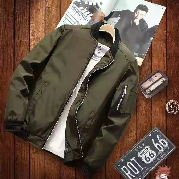 Erkek Bahar Sonbahar Bomber Ceket – Hafif, Fermuarlı, Cepli Spor Rüzgarlık